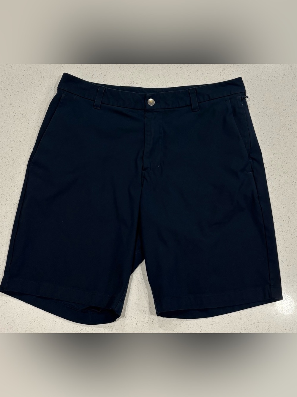 lululemon athletica Men's Commission Classic-Fit Short